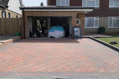 Expert Hertfordshire & Essex <b>Driveway Installers</b>